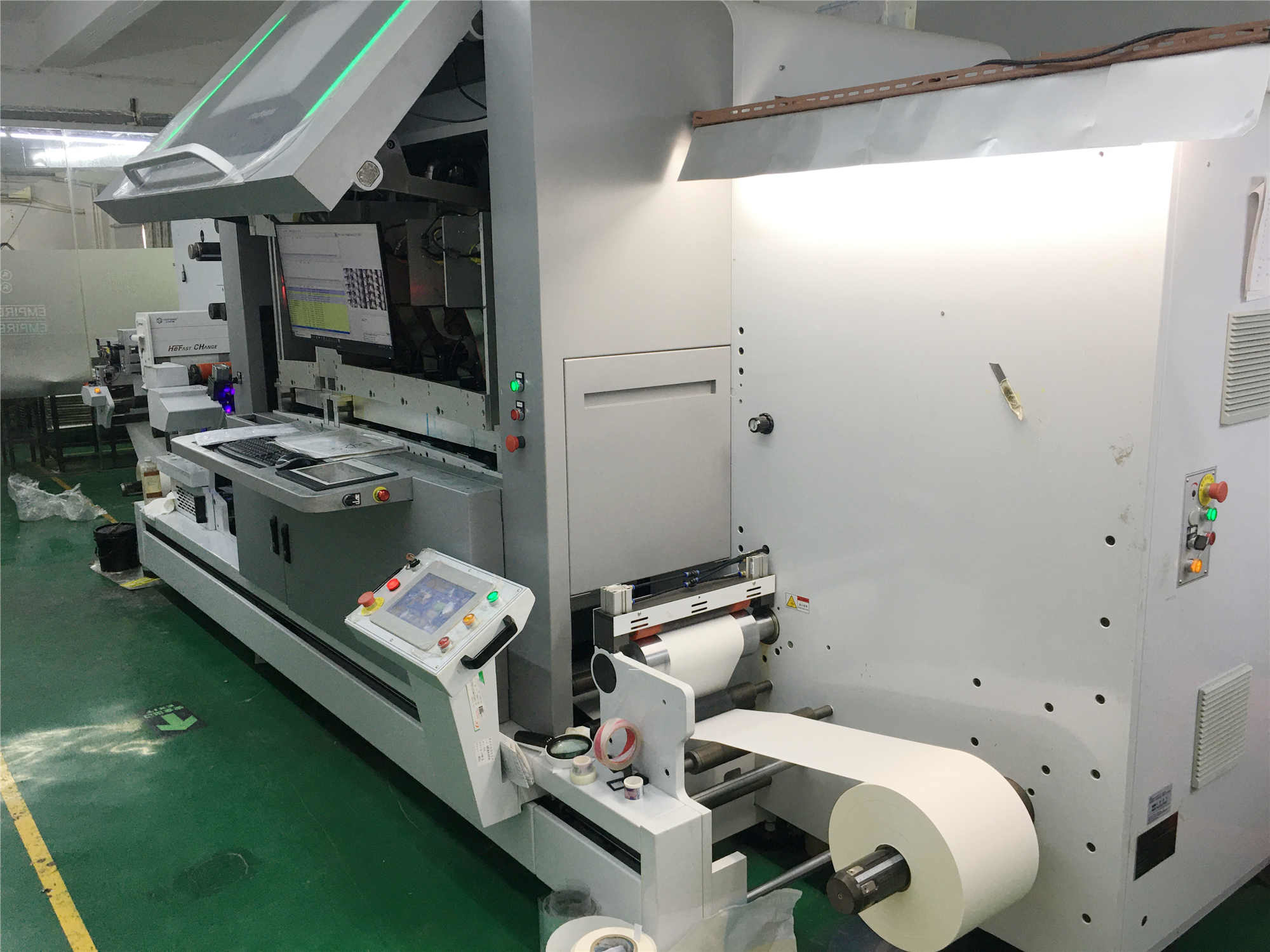 6 Colors Digital Label Printing Machine 75m/Min Uv Inkjet Label Printer