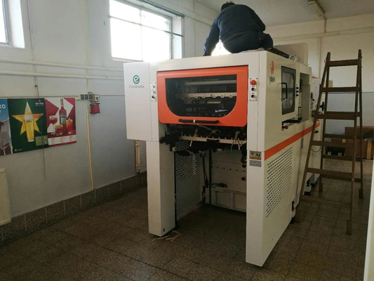 Platen Paper Foil Stamping Die Cutting Machine With Stripping