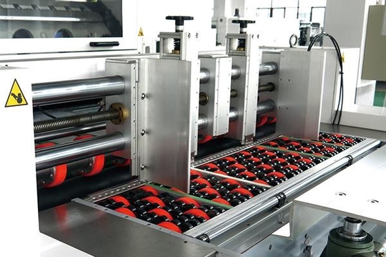 Fully Automatic Corrugated Box Die Cutting Machine With Stripping
