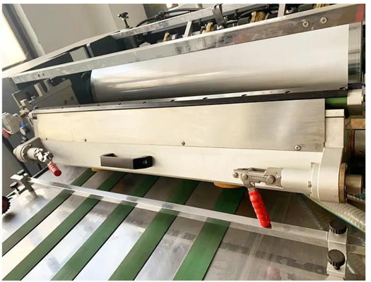 Automatic 760mm Format Varnishing Machine Spot UV Coating Machine