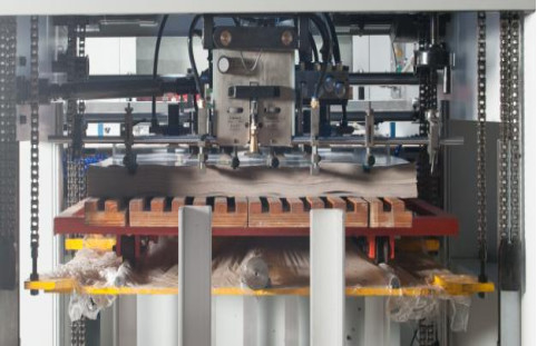 Automatic Flat Die Cutting And Creasing Machine For Cardboard