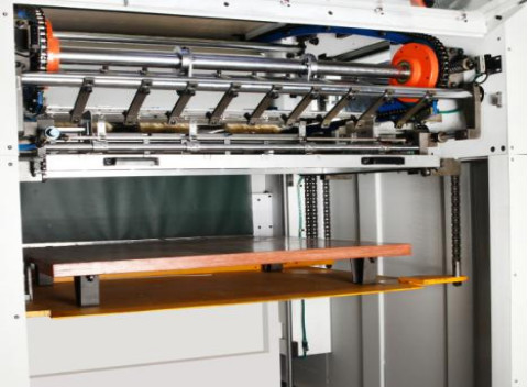 Automatic Flat Die Cutting And Creasing Machine For Cardboard