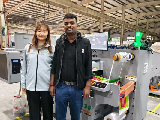 IQ330 Digital Label Printing and Finishing Machine with 1440*360 dpi Resolution, 50m per Minute Speed, and UV LED Curing