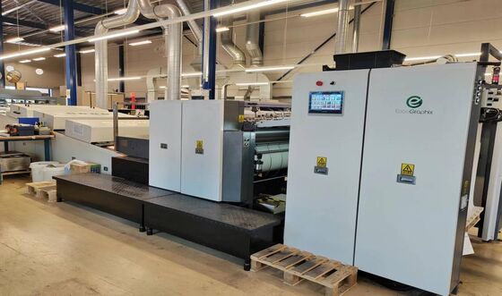 High Speed 9500 Sheets/hour UV Varnishing Machine with Max Coating Size 720x1050mm and Sheet Thickness 80-500gsm