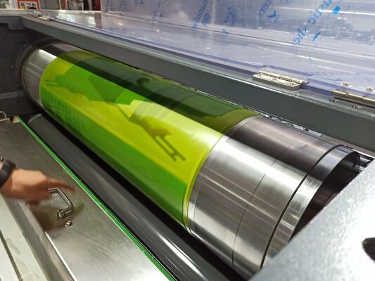 High Speed 9500 Sheets/hour UV Varnishing Machine with Max Coating Size 720x1050mm and Sheet Thickness 80-500gsm