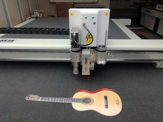 CB03II Large Format Belt Table Flatbed Digital Cutter